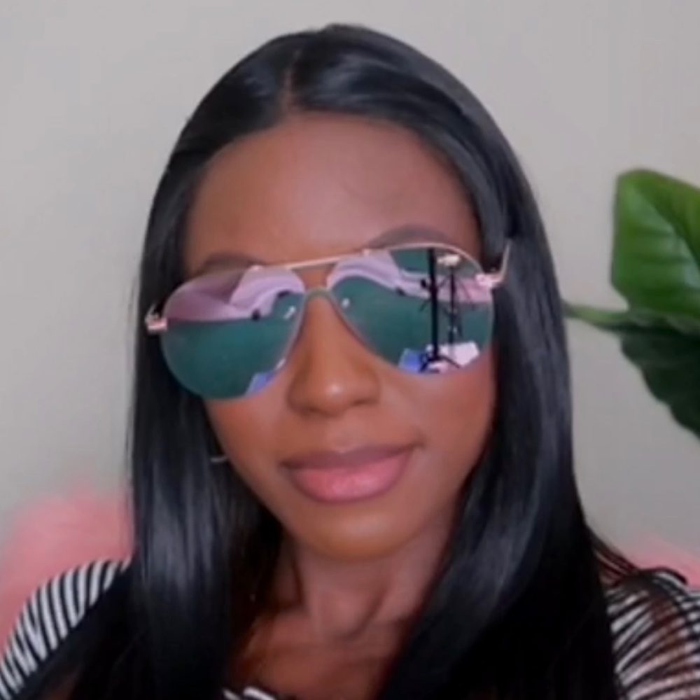 Meet your Posher, Meisha